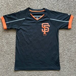 Majestic SF Giants Warmup Shirt size medium